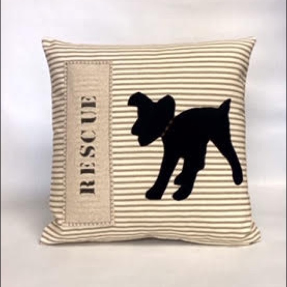 Hand crafted Pillows - Picture 3 of 4